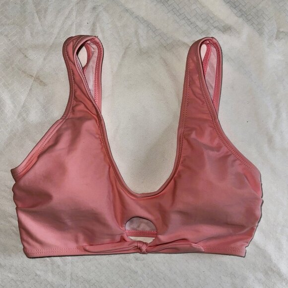 Ocean 101 Pink Knot Front Cut-Out Swim Top Size S • Bikini Crop Swimwear- A176 - Picture 3 of 4